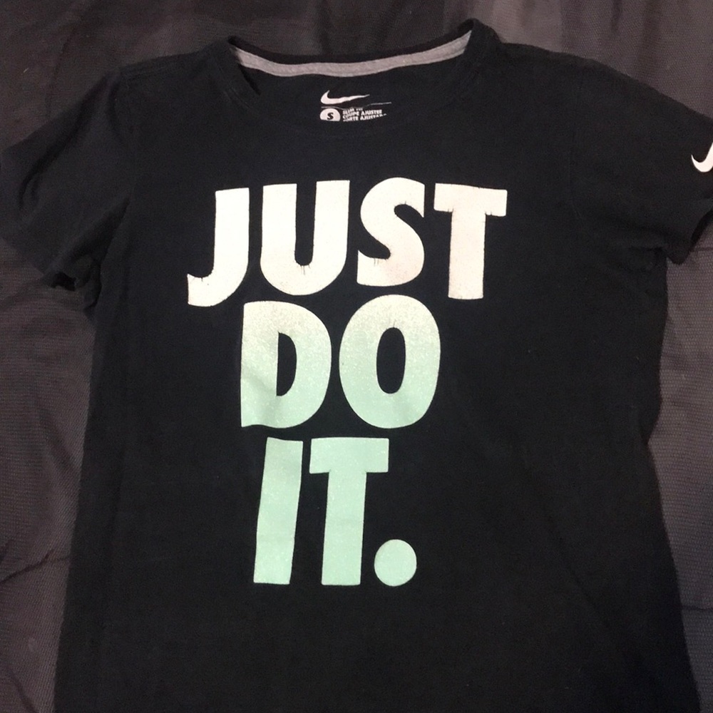 Nike shirt